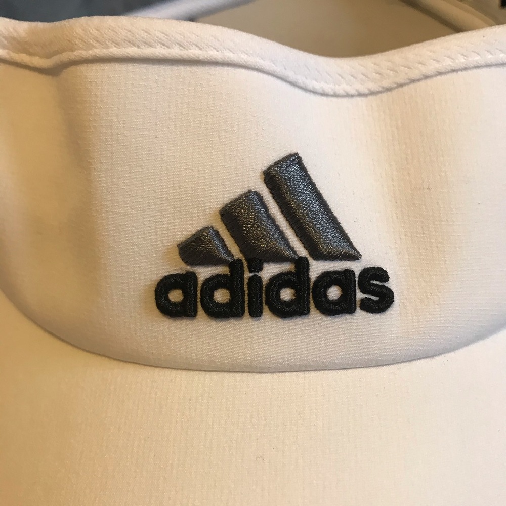 Adidas Visor - Picture 4 of 6